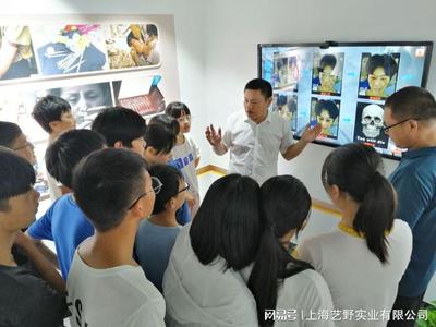 趣味性禁毒教育VR體驗設備、VR禁毒基地、多媒體禁毒教育產品配置